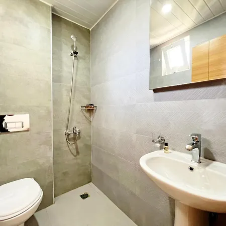 Akin And Aparthotel 4*