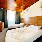 Hotel apartamentowy Akin And Antalya