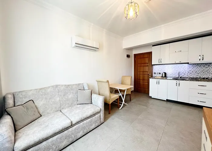 Aparthotel Akin And 2*