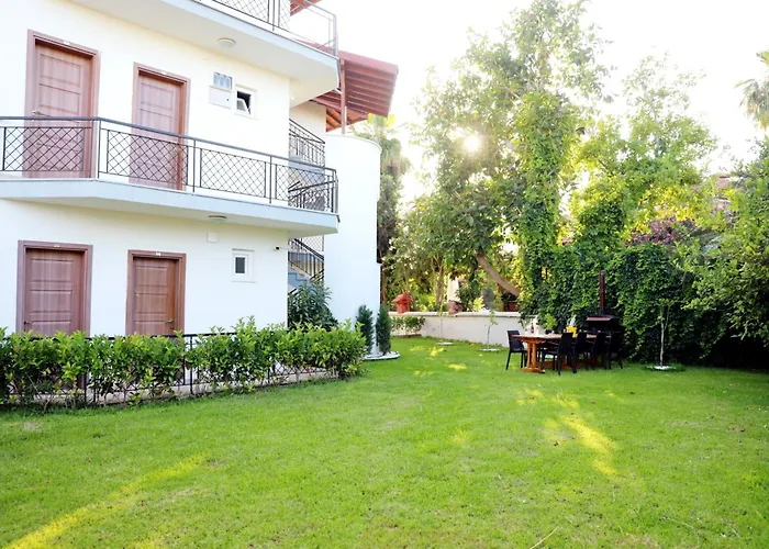 Aparthotel Akin And